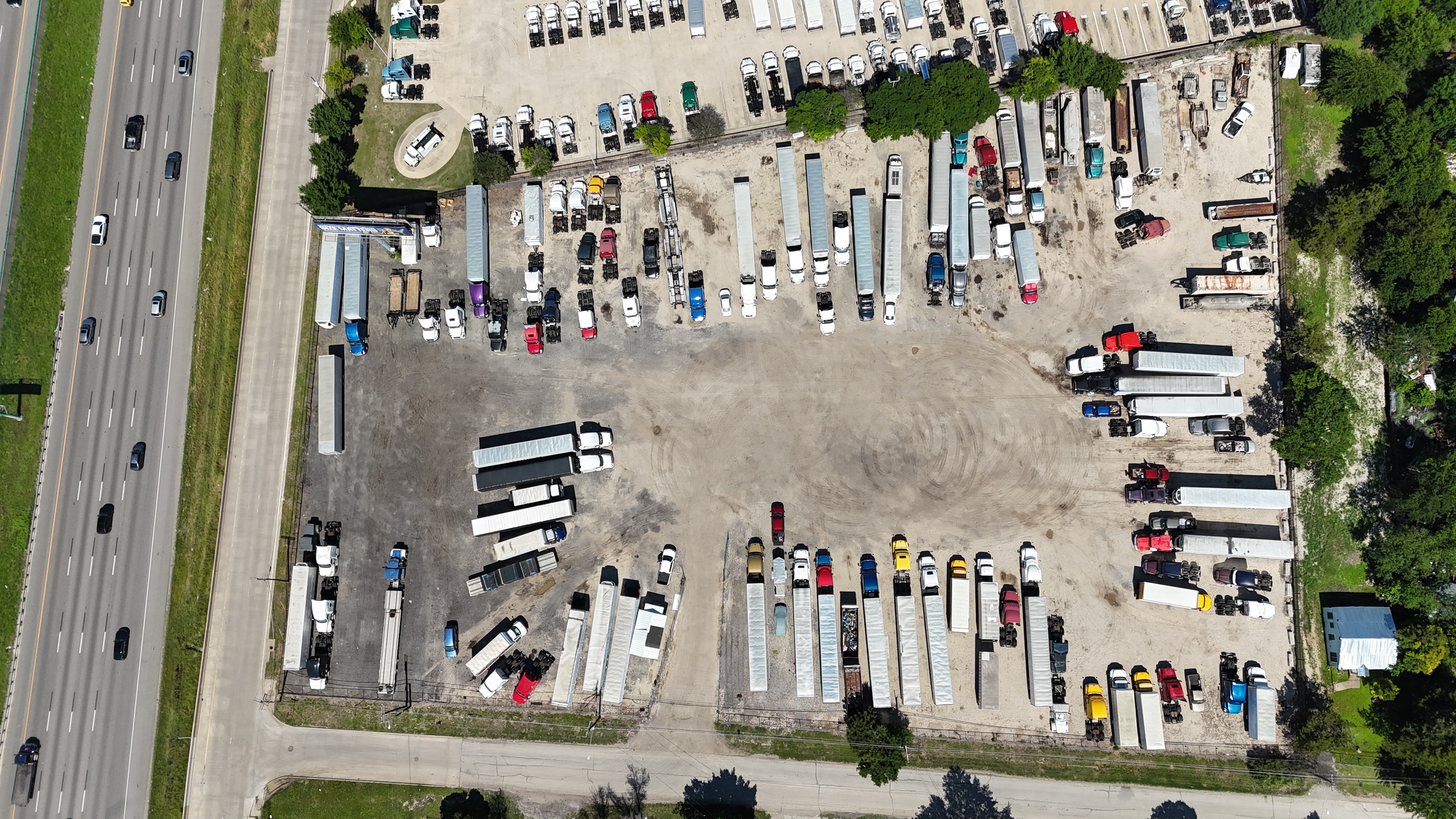ELC Safe Parking — photo 2 of 2