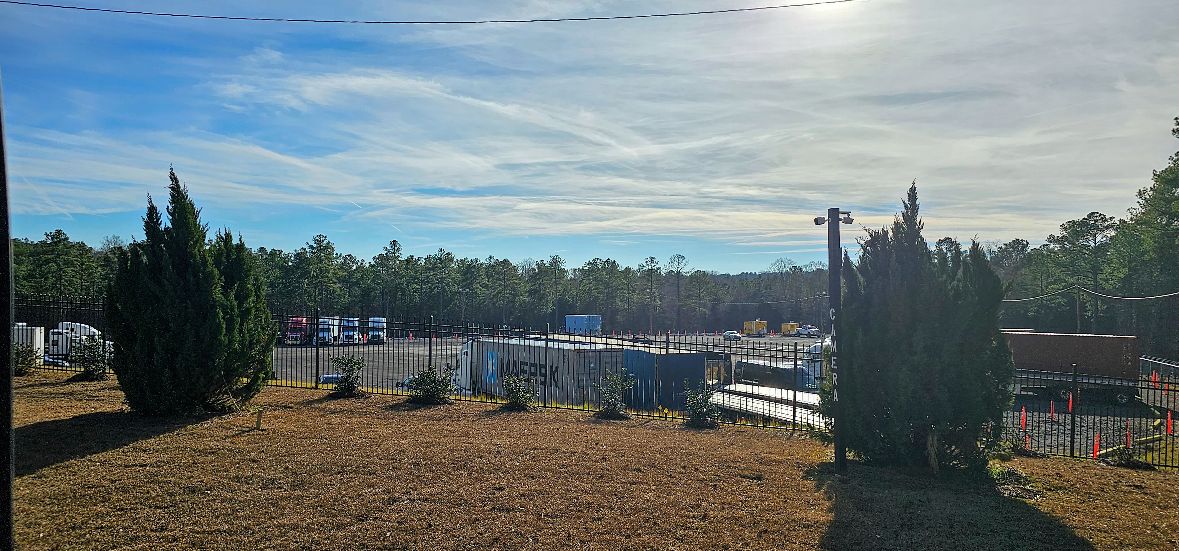 Affirmative Truck Parking - NORTHPOINT — photo 2 of 2