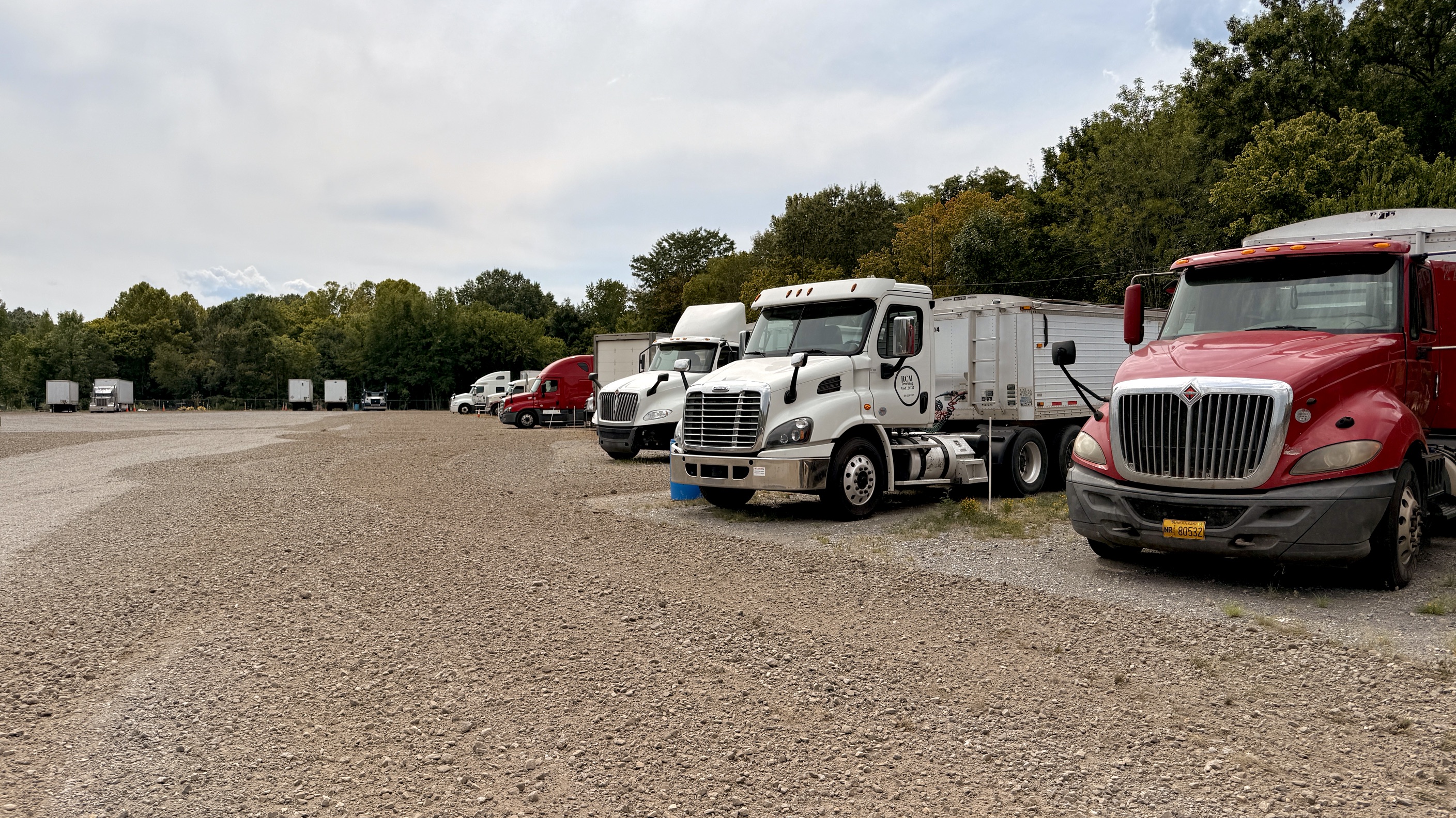 Mid - Ark Outside Storage LLC — photo 6 of 7