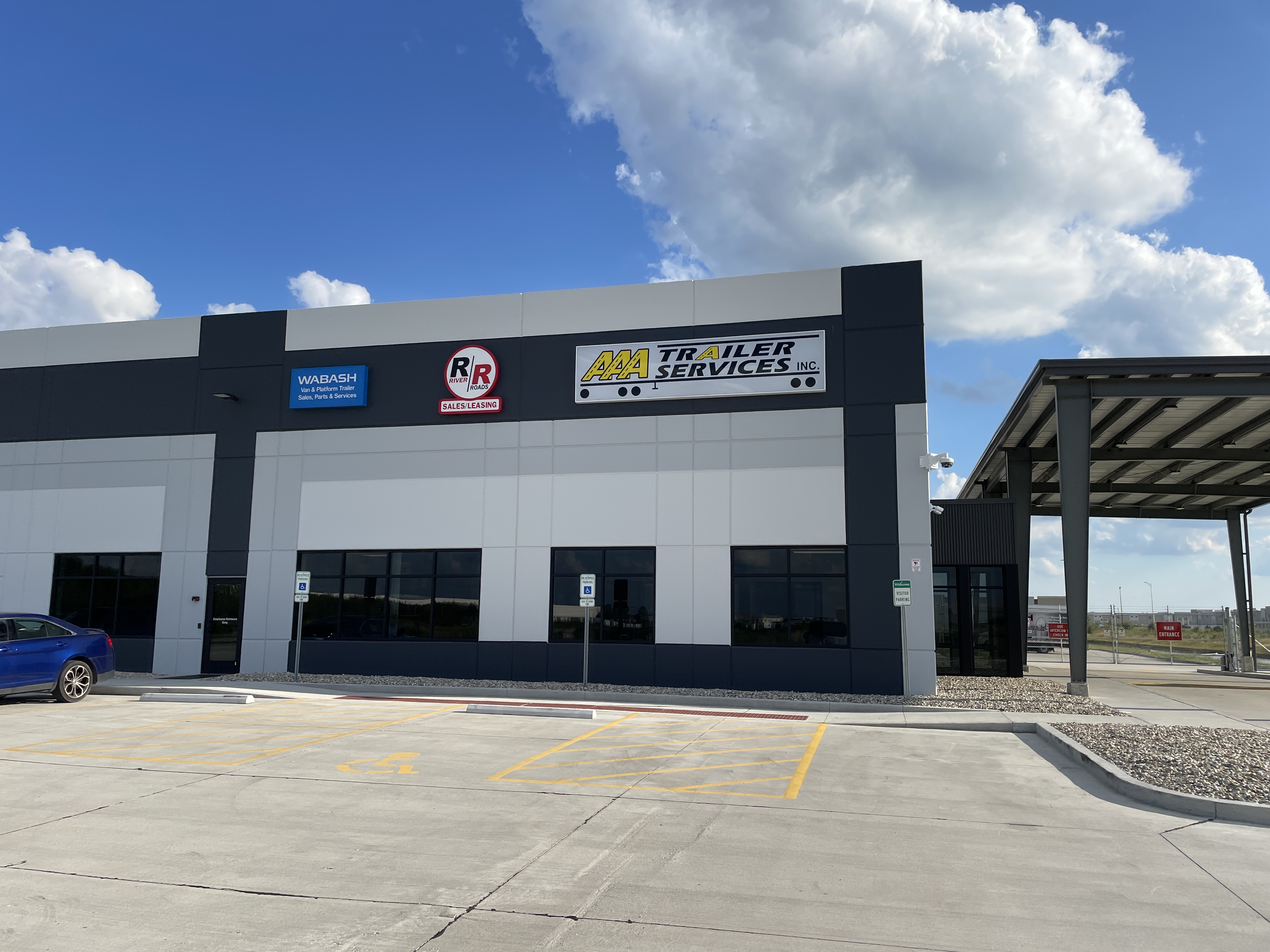 1520 East Chain of Rocks Road — photo 6 of 7