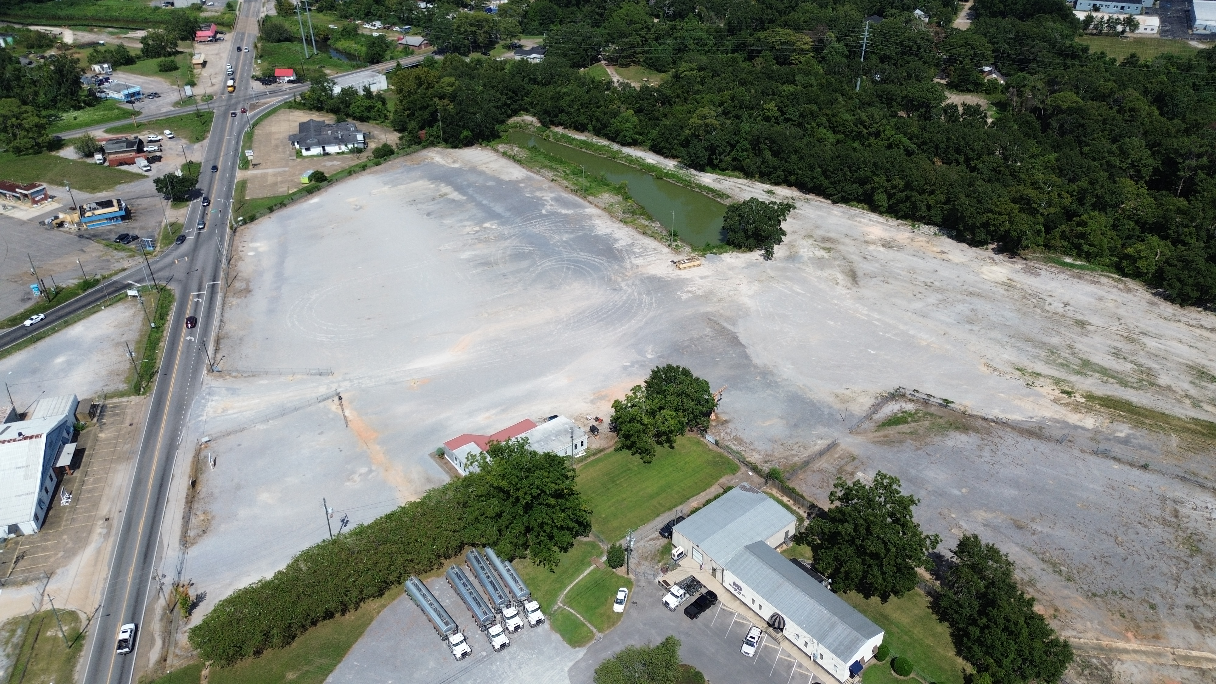 Gulf Coast Truck Storage — photo 6 of 6