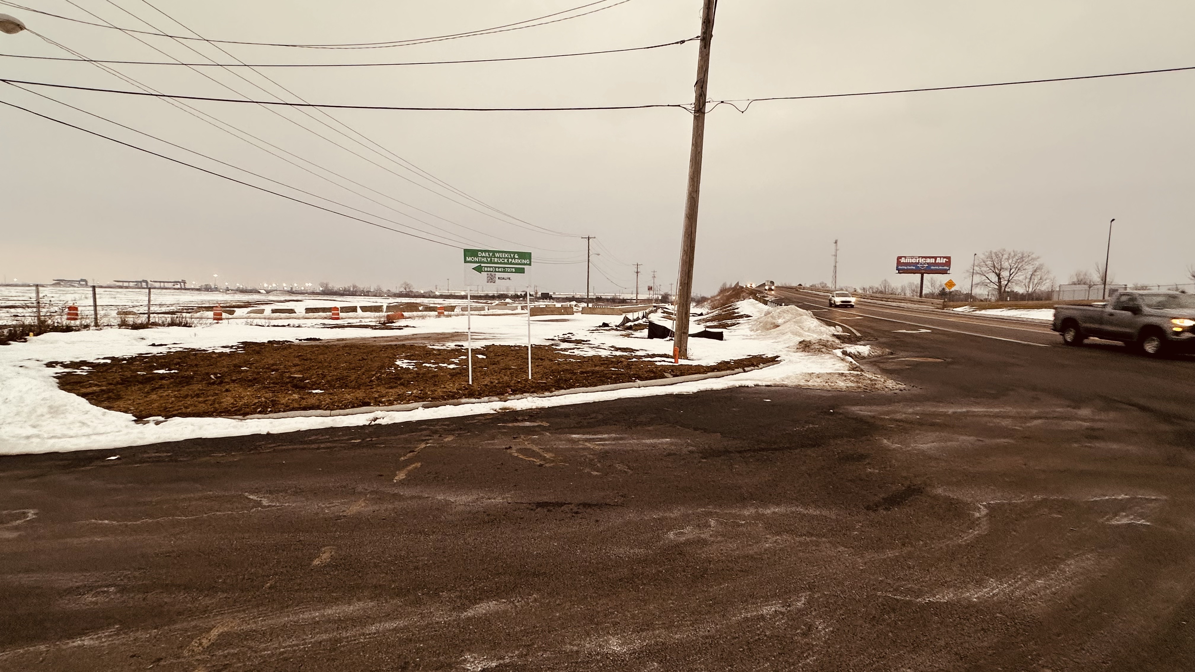 Realize Truck Parking at Columbus, OH — photo 3 of 3