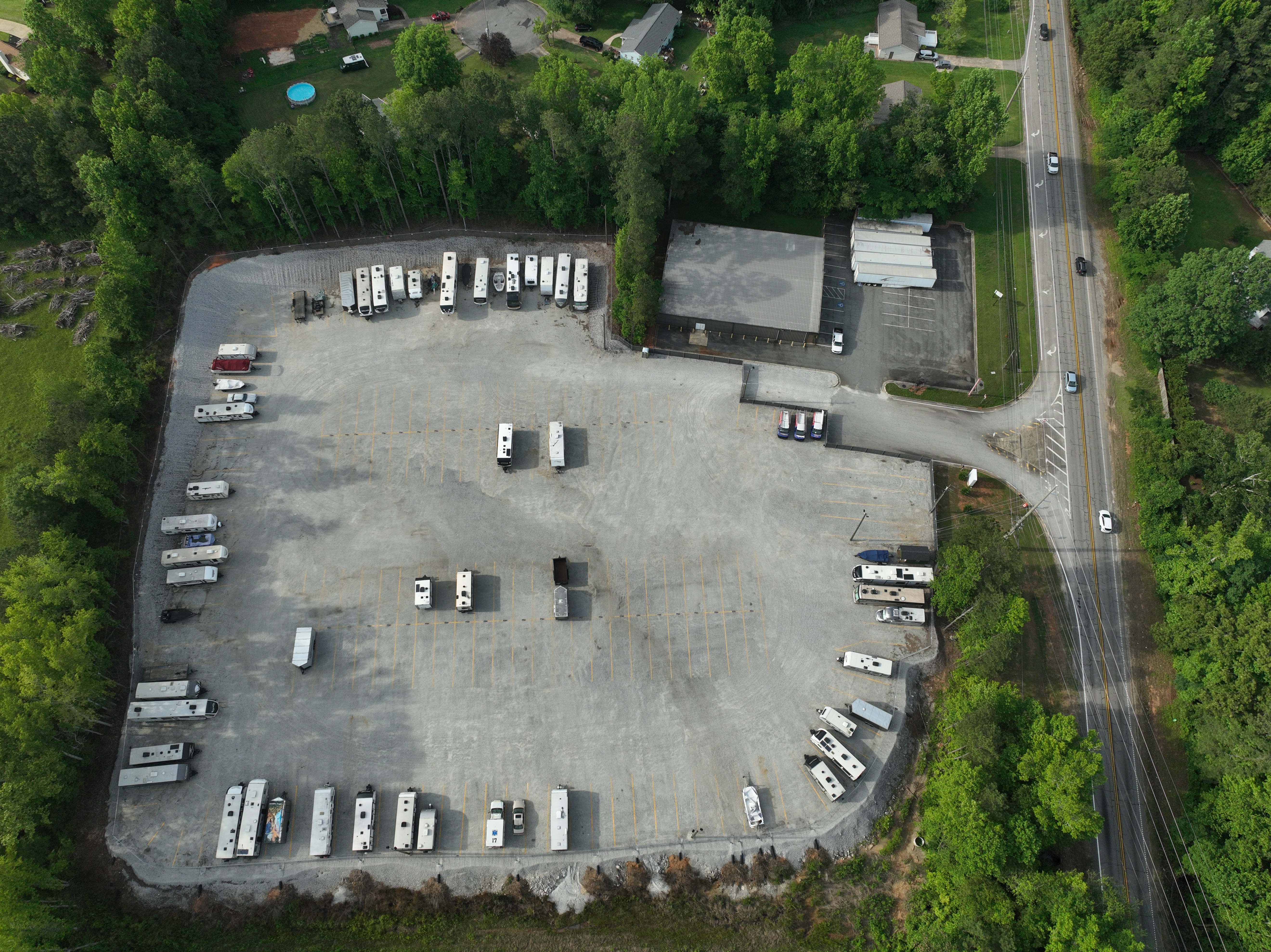 Highway 61 Parking — photo 2 of 4