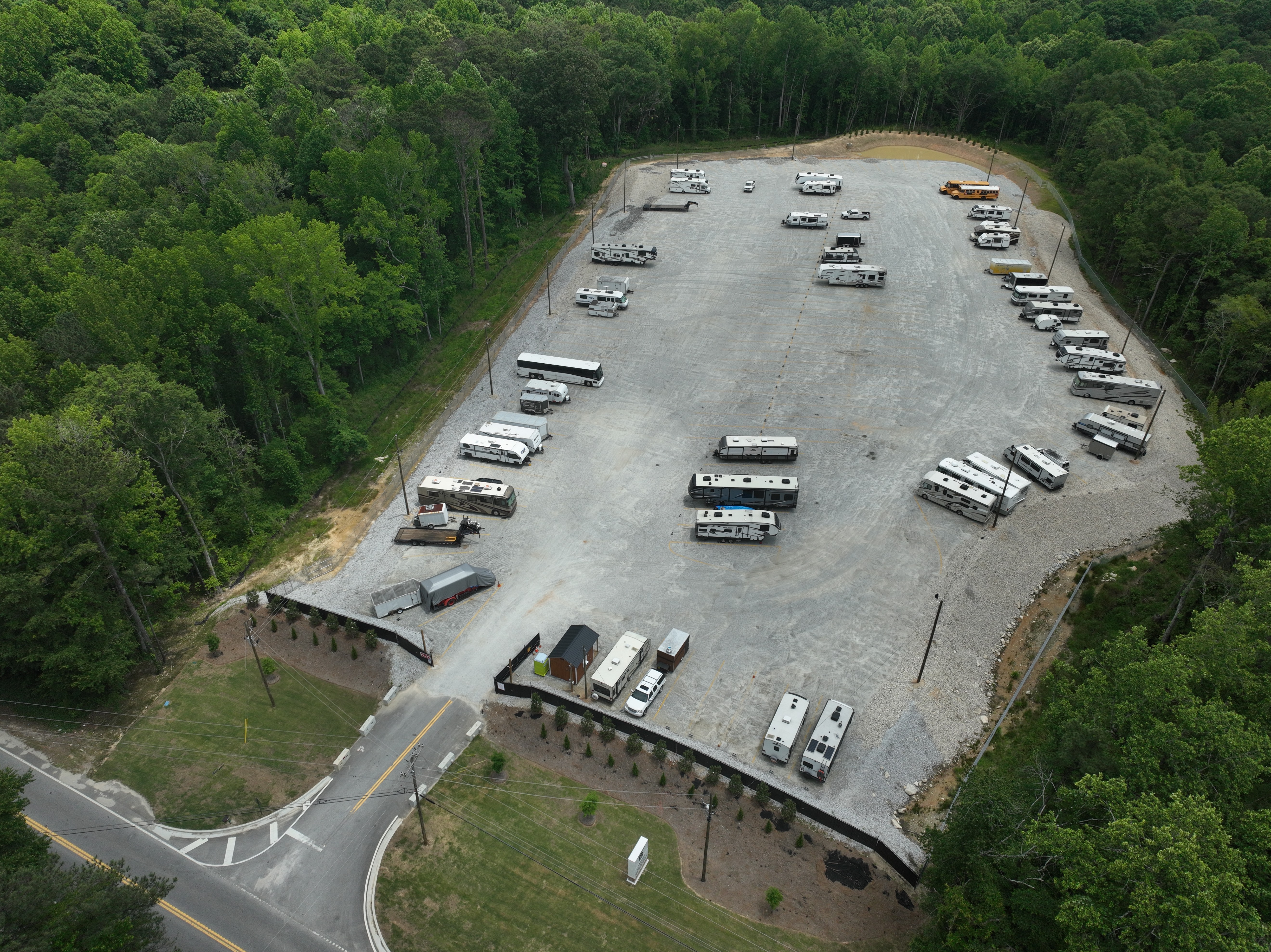 Highway 92 Parking — photo 3 of 3