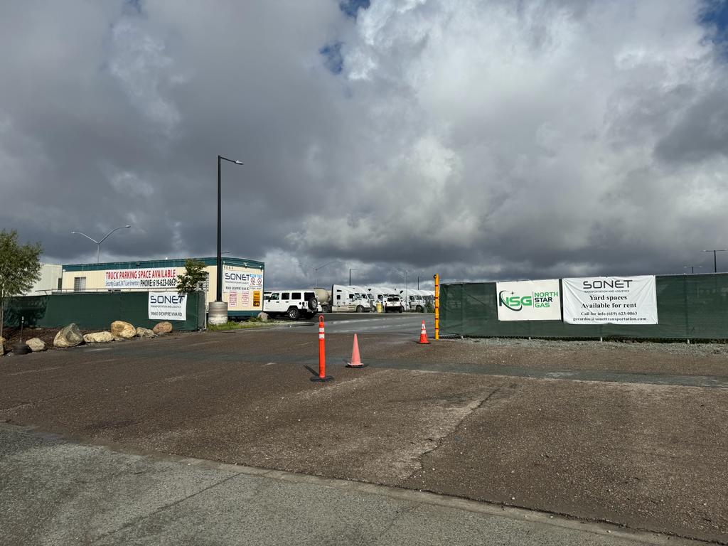 Otay Mesa - Sonet Truck & Trailer Parking Facility — photo 2 of 8